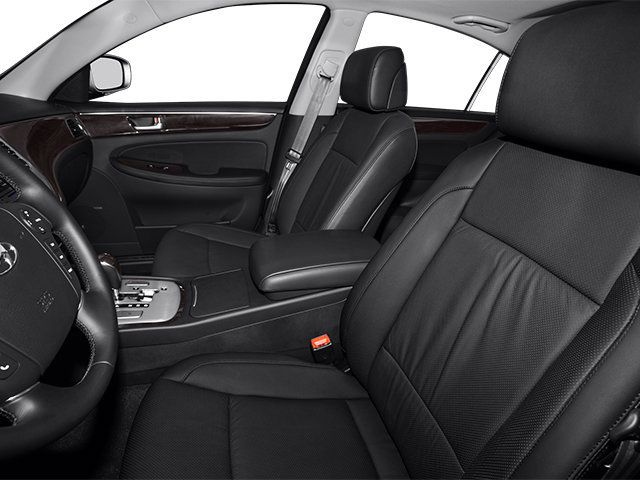 Used 2013 Hyundai Genesis 3.8 RWD image 11