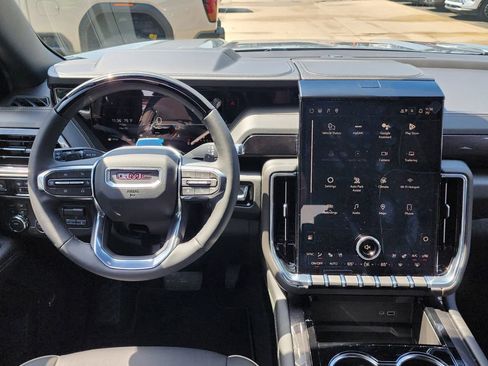New 2026 GMC Yukon Elevation w/ Elevation Premium Package AWD/4WD image 28