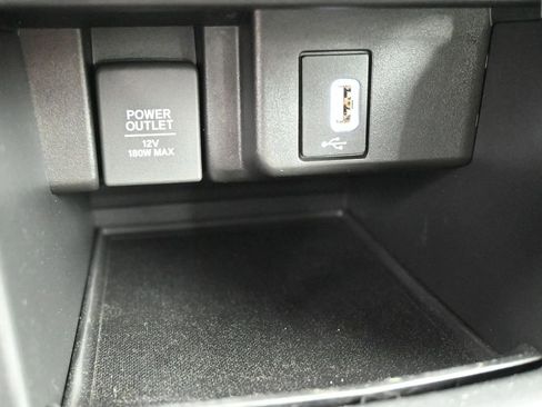 Used 2018 Honda Accord LX image 12