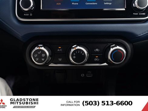 Used 2024 Nissan Versa SV FWD image 15