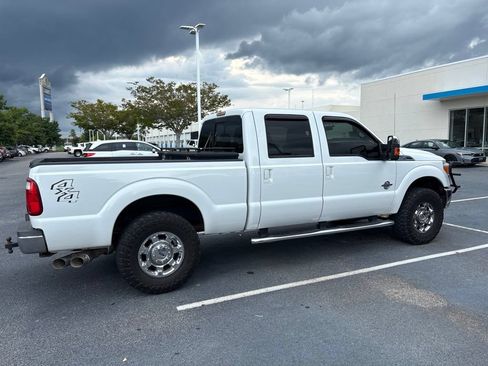 Used 2015 Ford F250 Lariat w/ Chrome Package AWD/4WD image 3