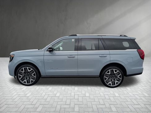 New 2026 Ford Expedition Platinum w/ Platinum Ultimate Package AWD/4WD image 7