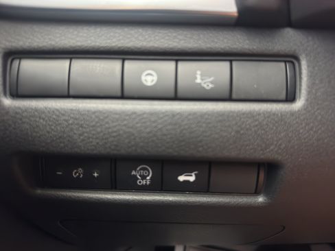 Used 2023 Nissan Rogue Platinum w/ Platinum Premium Package AWD/4WD image 28