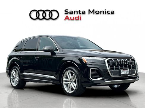 Used 2025 Audi Q7 3.0T Premium Plus w/ Premium Plus Package AWD/4WD image 9