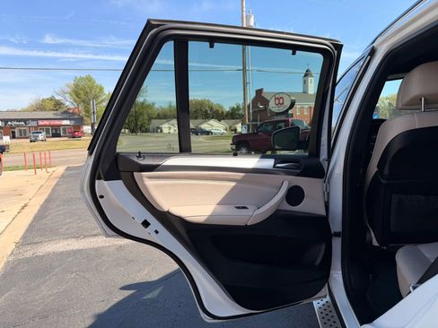 Used 2012 BMW X5 xDrive50i AWD/4WD image 21