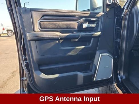 Used 2025 RAM 3500 Laramie image 12