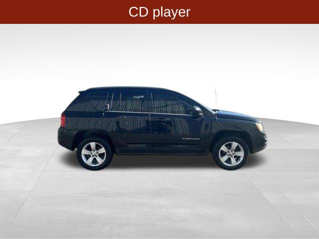 Used 2013 Jeep Compass Latitude AWD/4WD image 8