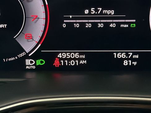 Used 2021 Audi Q8 Prestige w/ Prestige Package AWD/4WD image 21