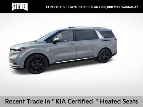 Certified 2023 Kia Carnival SX FWD image 2
