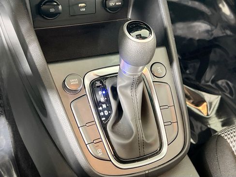 Used 2023 Hyundai Kona SE w/ Cargo Package image 16