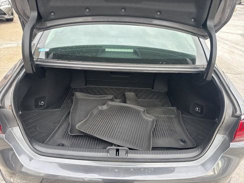 Used 2022 Lexus ES 300h image 33