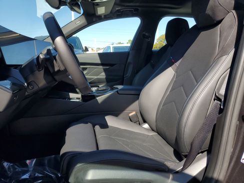 Used 2025 BMW 530i image 20