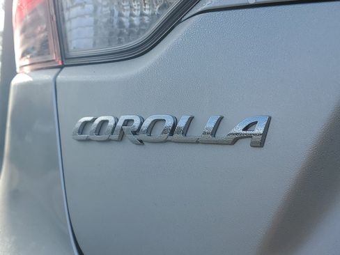 Certified 2025 Toyota Corolla LE image 8