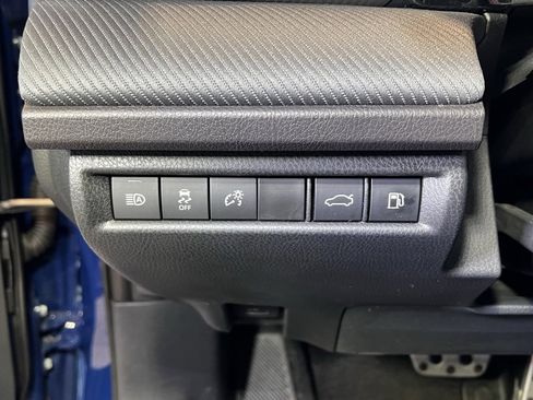 Certified 2025 Toyota Camry SE image 24