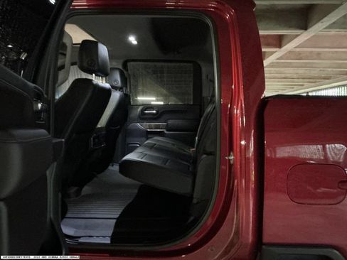 Used 2022 GMC Sierra 2500 Denali AWD/4WD image 9