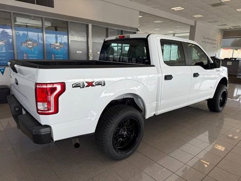 Used 2017 Ford F150 XL w/ Equipment Group 101A Mid AWD/4WD image 3