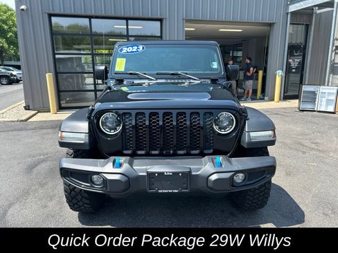 Used 2023 Jeep Wrangler Unlimited w/ Sun & Screen Package AWD/4WD image 10