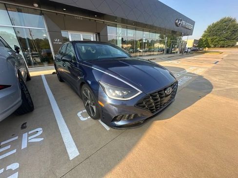 Used 2022 Hyundai Sonata SEL Plus w/ Preferred Accessory Package FWD image 1