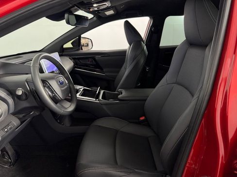 Used 2023 Subaru Solterra Limited image 22