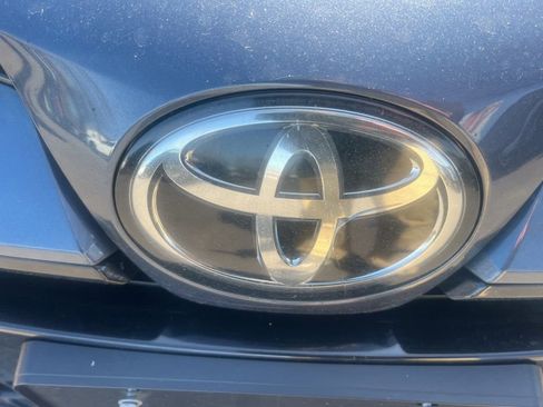 Used 2017 Toyota Corolla SE w/ SE Premium Package image 29