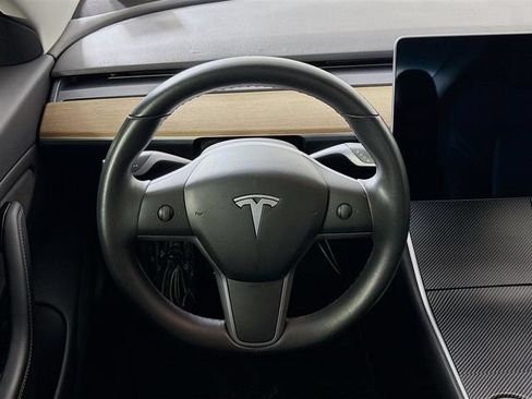 Used 2018 Tesla Model 3 Long Range AWD/4WD image 10