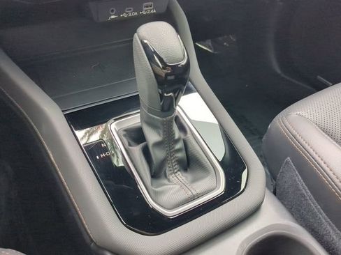 Used 2025 Subaru Forester Touring w/ Popular Package - Touring image 27