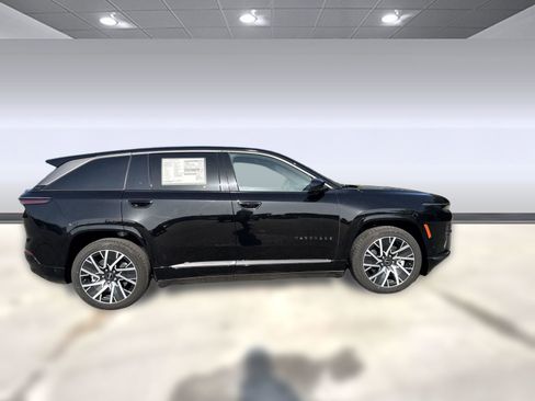 New 2025 Jeep Wagoneer S Limited image 6