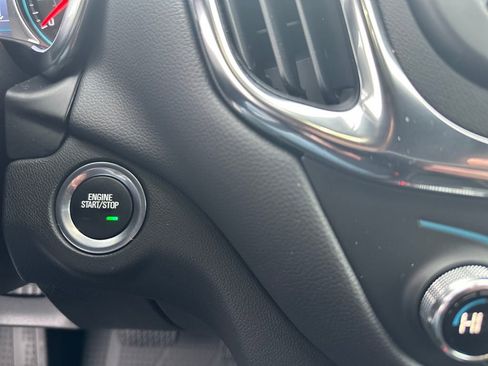 Used 2024 Chevrolet Equinox LT w/ LPO, Floor Liner Package image 21