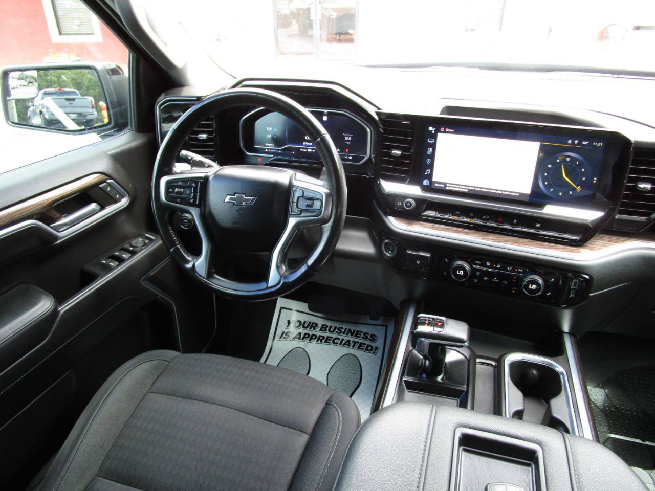 Used 2022 Chevrolet Silverado 1500 RST w/ Protection Package RWD image 8