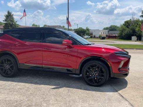 Used 2023 Chevrolet Blazer RS w/ Driver Confidence II Package AWD/4WD image 2