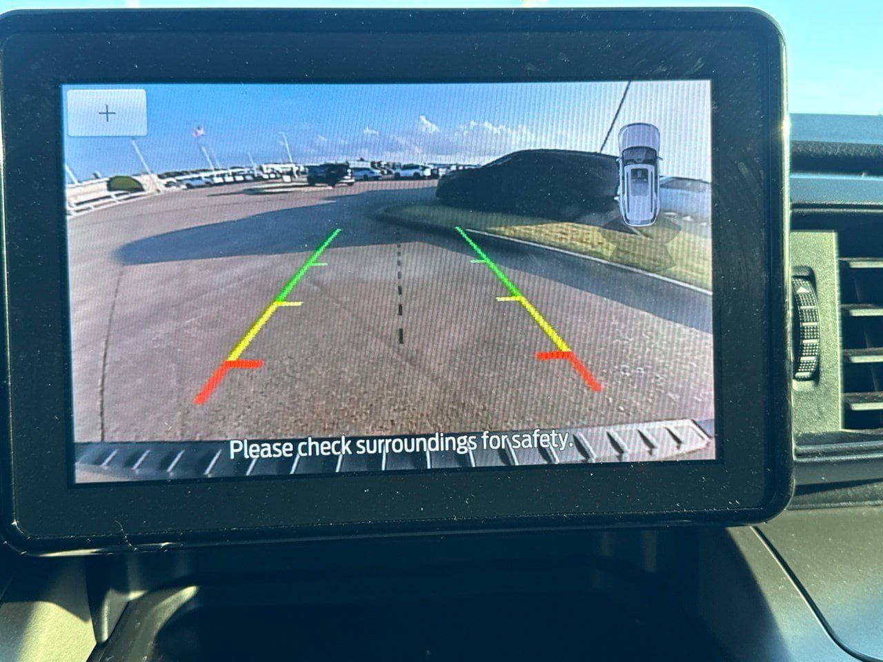 Used 2022 Ford Explorer XLT RWD image 45