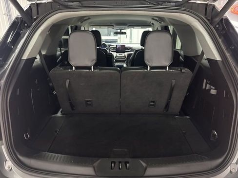 Used 2023 Ford Explorer XLT w/ Equipment Group 202A image 20