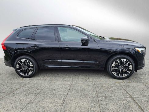New 2026 Volvo XC60 T8 Ultra AWD/4WD image 2