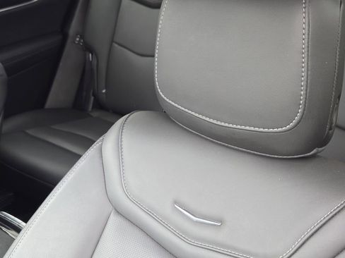 Used 2024 Cadillac XT6 Premium Luxury w/ LPO, Floor Liner Package AWD/4WD image 10