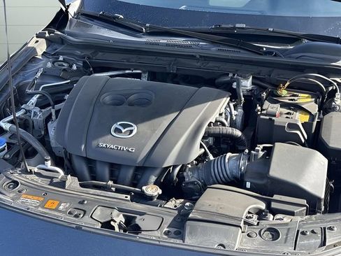 Used 2022 MAZDA MAZDA3 s image 19