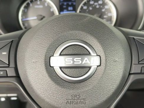 New 2025 Nissan Kicks Play S image 23