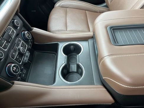 Used 2023 Chevrolet Tahoe High Country image 33