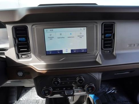 Used 2023 Ford Bronco Outer Banks image 28