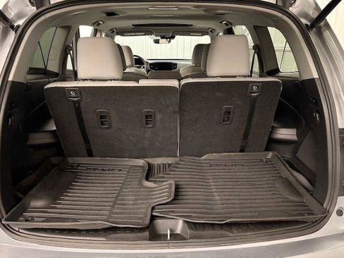 Used 2022 Honda Pilot Special Edition image 11