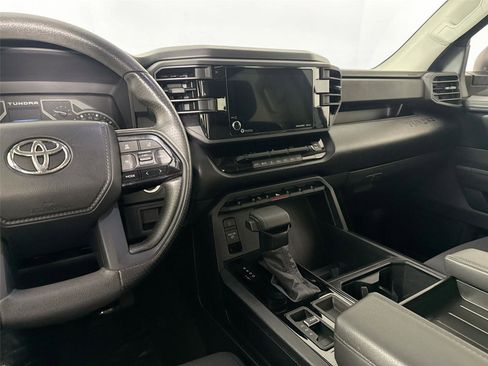 Used 2022 Toyota Tundra SR w/ SR Tow Package image 29