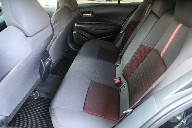 Used 2025 Toyota Corolla SE FWD image 20