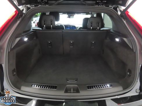 Used 2025 Cadillac XT4 Premium Luxury FWD image 22