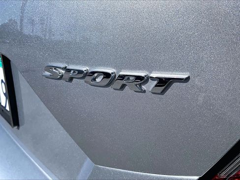 Used 2021 Honda Civic Sport image 9