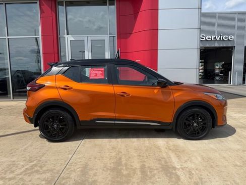 Certified 2023 Nissan Kicks SR w/ SR Premium Package FWD image 3