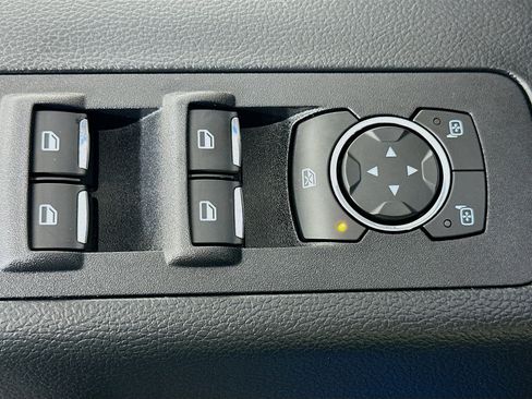 Used 2019 Ford F150 XLT w/ Equipment Group 302A Luxury image 15