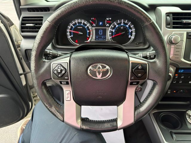 Used 2015 Toyota 4Runner Limited AWD/4WD image 22