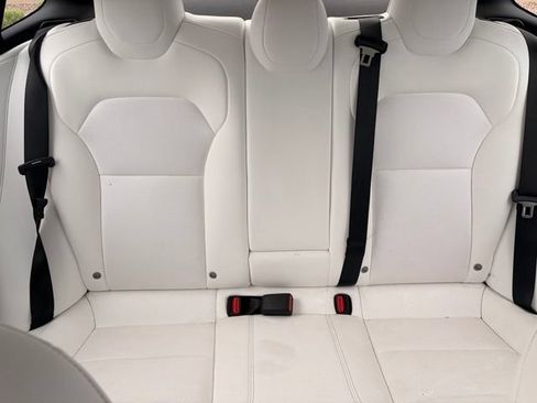 Used 2025 Tesla Model 3 Long Range AWD/4WD image 17