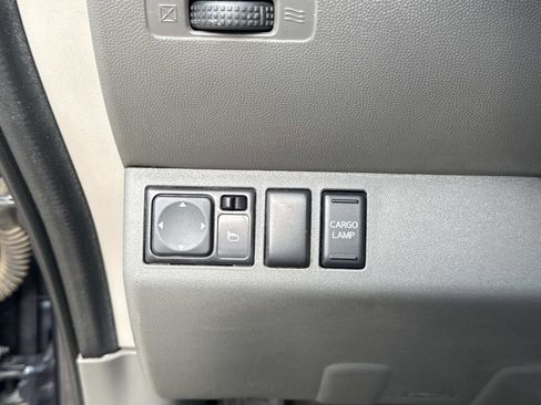 Used 2016 Nissan Frontier SV image 20