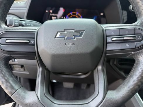 Used 2024 Chevrolet Colorado Trail Boss w/ Advanced Trailering Package AWD/4WD image 18