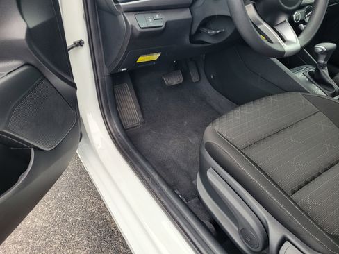 Used 2023 Kia Rio S FWD image 21